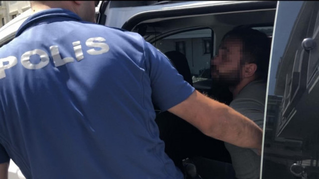 Çocukların gözü önünde eşine kurşun yağdırdı