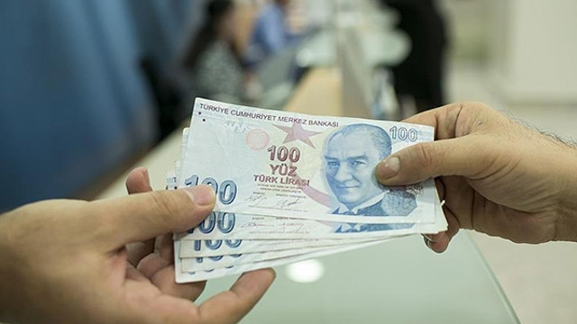 Memur ve emeklilerin zam oranı belli oldu; işte zamlı maaşlar...