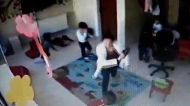 Kreste Rezalet Kres Degil Sanki Korku Evi 3 Sayfa