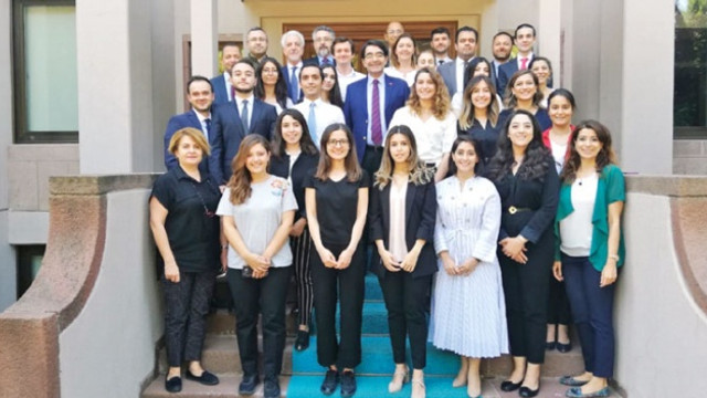 Öğrencilere Cumhurbaşkanlığı'nda staj imkanı