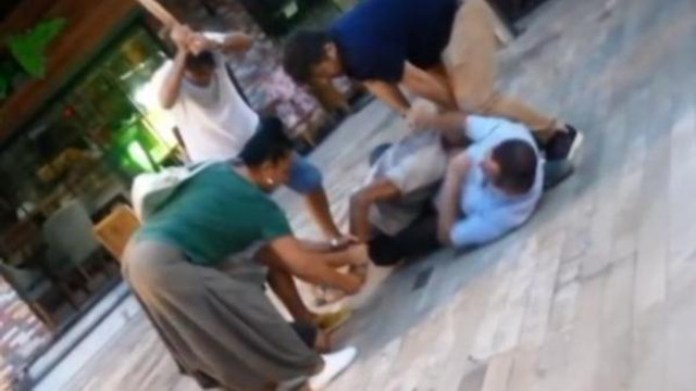 Sokak ortasında coplu sopalı dayak kamerada