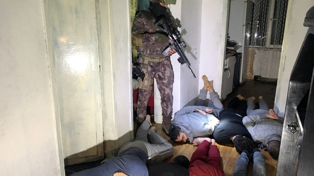 Türkiye'ye girişleri yasak 11 Suriyeli bakın nerede yakalandı