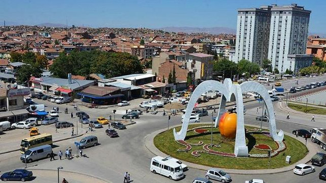 İktidara yakın sendika AK Partili başkana isyan etti