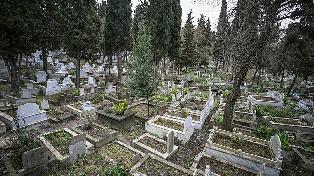 Kartal Belediyesi’nden Kurban Bayramı’nda Ücretsiz Mezarlık Ulaşımı