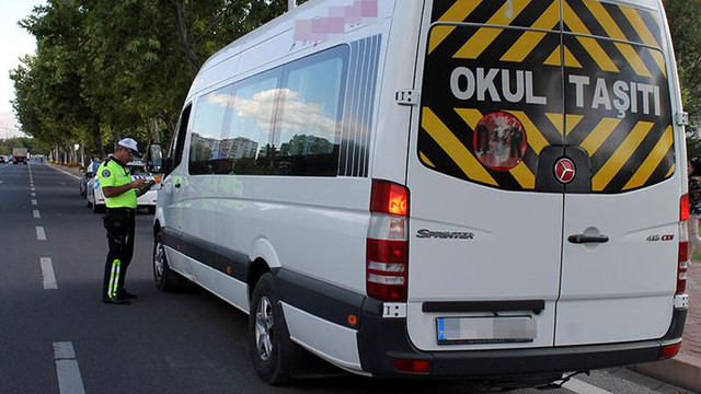 Okul servisi denetimlerinde 946 şüpheli yakalandı