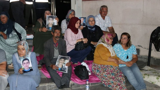 Diyarbakır'daki evlat nöbeti Kandil'de yankılandı