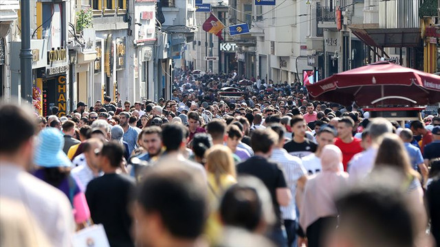 4 milyon kişi iş arıyor