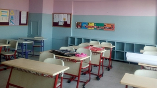 İzmir’in okullarına Büyükşehir’den destek
