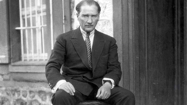 TDK Atatürk ve emanetlerini sitesinden kaldırdı