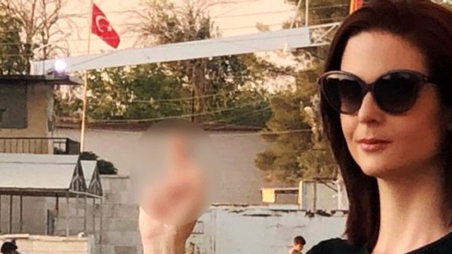 Abd Li Gazeteciden Turk Bayragi Na Buyuk Saygisizlik Gazete