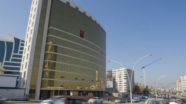 İş ve Ticaret Mahkemeleri arşivinde yangın !