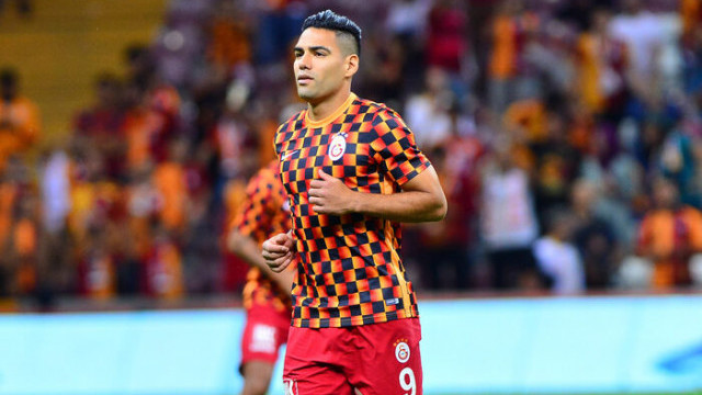 Falcao'dan damada flaş mesaj!