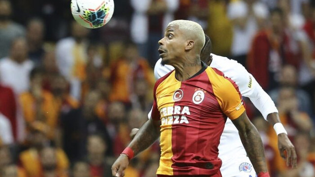 Galatasaray - Kasımpaşa maçında Mario Lemina sakatlandı