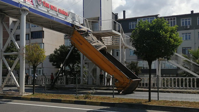Damperini açık unutan kamyon faciaya davetiye çıkardı