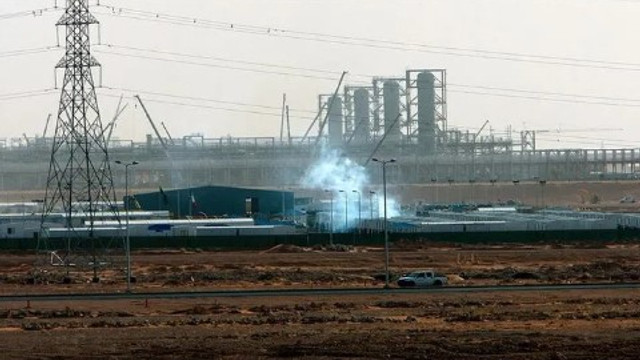 Suudi Arabistan petrol üretimini durdurdu !