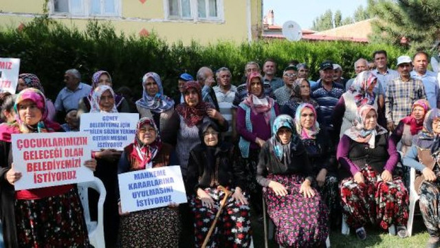 Davayı kazandılar belediyelerini geri istiyorlar