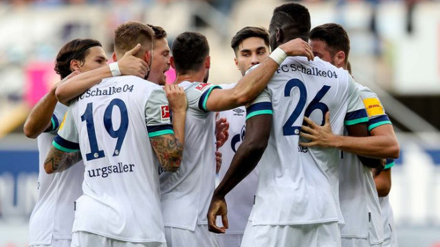 Paderborn 1 - 5 Schalke 04