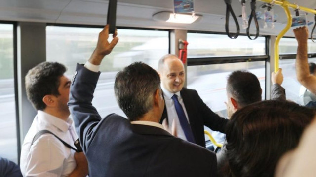 İmamoğlu talimat verdi; İETT'nin müdürleri metrobüse bindi