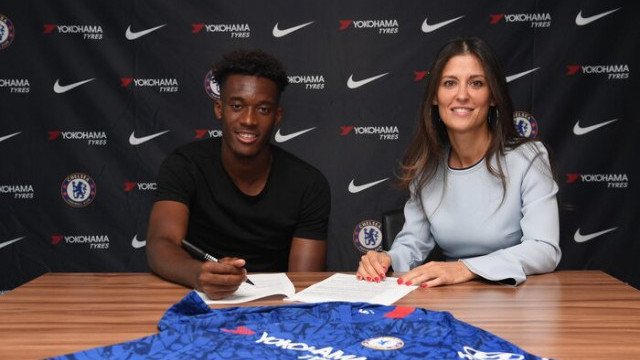 Chelsea Callum Hudson-Odoi'nin sözleşmesini 5 yıl uzattı