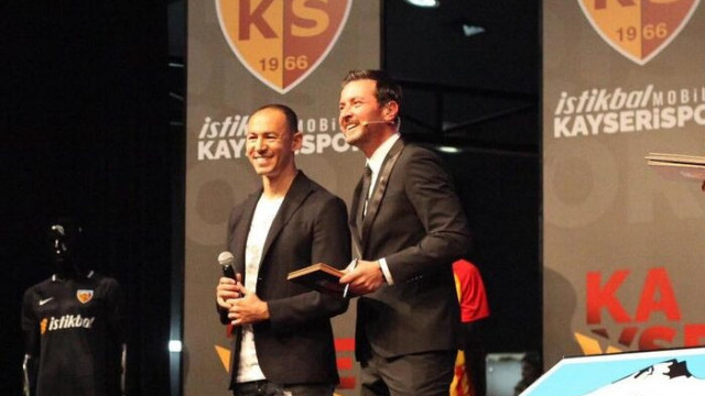 Kayserispor 80 bin forma sattı