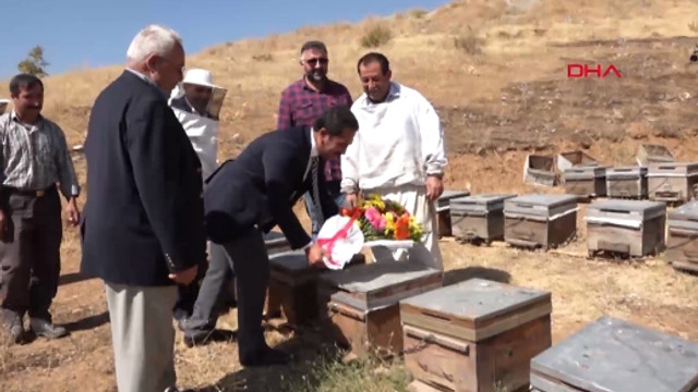 Şükür duası yaparken arı saldırısına uğramışlardı, bakın bugün ne yaptılar