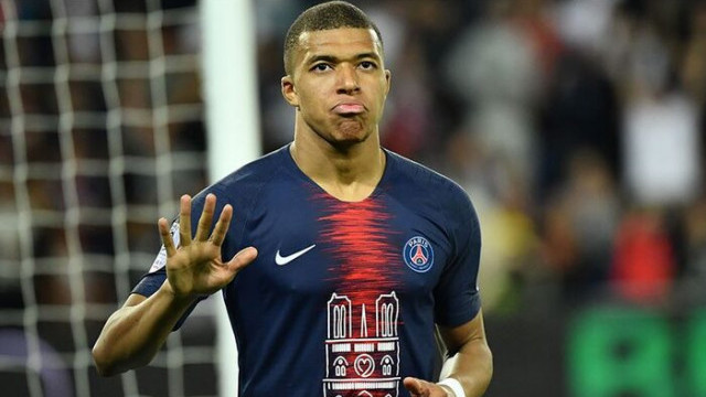 Kylian Mbappe, Galatasaray maçında sahada