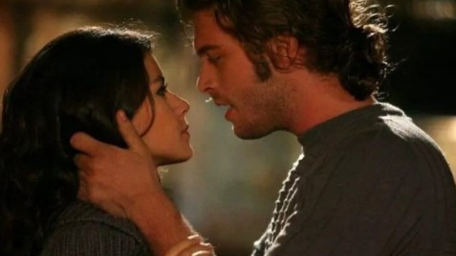 Netflix'ten Beren Saat ve Kıvanç Tatlıtuğ'a rekor teklif
