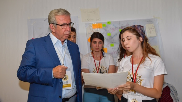 Başkan Mansur Yavaş gençlerle buluştu