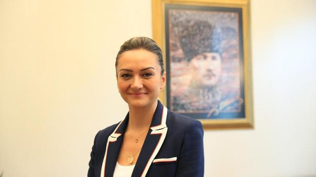 İBB'de bir atama daha! O koltuğa da bir kadın oturdu