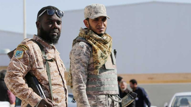 Hafter ordusu, Libya’nın 2 limanını kapattı