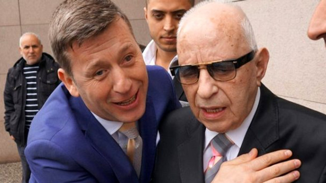 Metin Şentürk'ün babası vefat etti