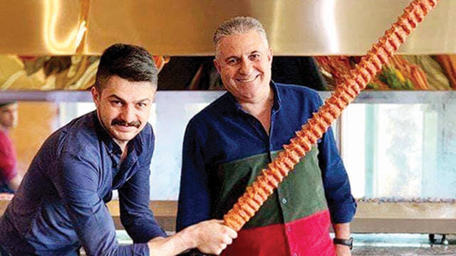 Ünlü kaburgacıya şok suçlama