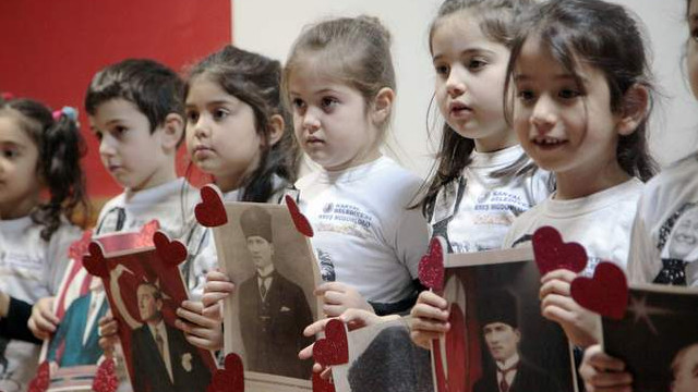 Atatürk’ün annesi Zübeyde Hanım Kartal'da anıldı