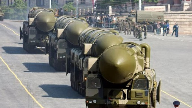 Putin'den dünyaya nükleer gözdağı !