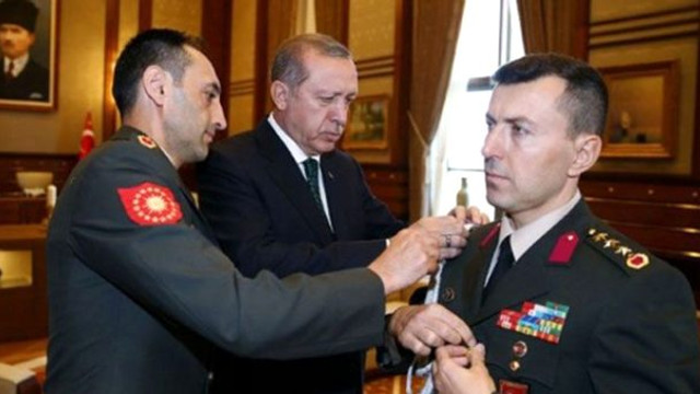 Cumhurbaşkanı Erdoğan ve Gül'ün başyaveriydi... Cezası belli oldu !