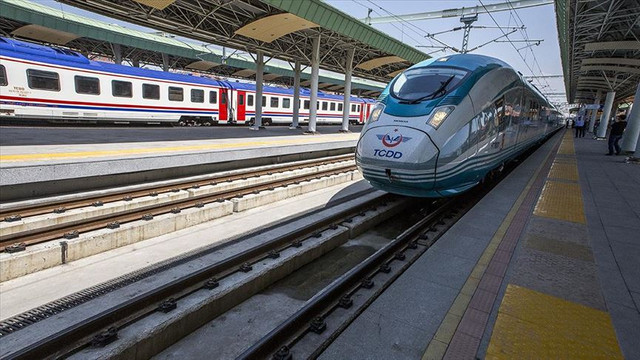 Gündeme bomba gibi düştü: TCDD satılıyor mu ?