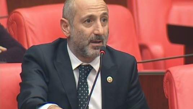 CHP'li Öztunç: ''O zaman sakalım yoktu, şimdi sakalım da var''