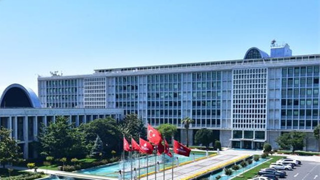 İBB Başkanı İmamoğlu'nun danışmanlarının alacağı maaş belli oldu