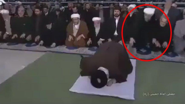 Ruhani'den dikkat çeken hareket ! Camiyi terketti !