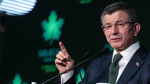 Gelecek Partisi'nden ''pelikan çıkışı''