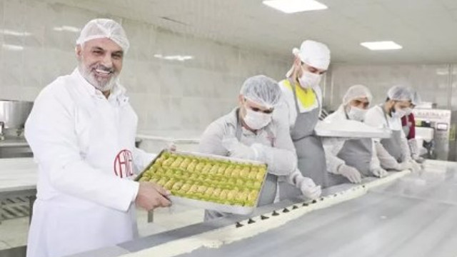 12 metrekare dükkanı vardı şimdi 500 kişi çalıştırıyor