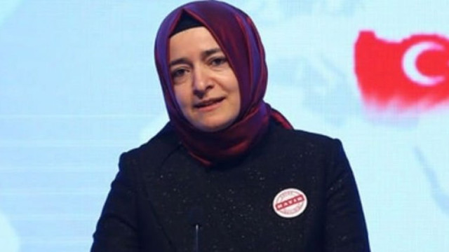 AK Partili Betül Sayan Kaya önce paylaştı sonra sildi!