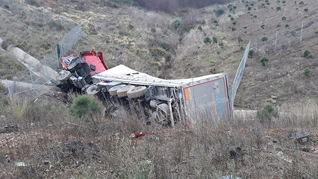 Kuzey Marmara Otoyolu'nda korkunç kaza