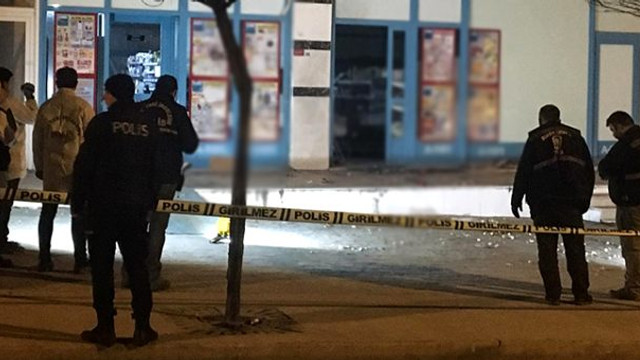 İstanbul'da EYP'li saldırı ! Polis alarma geçti...