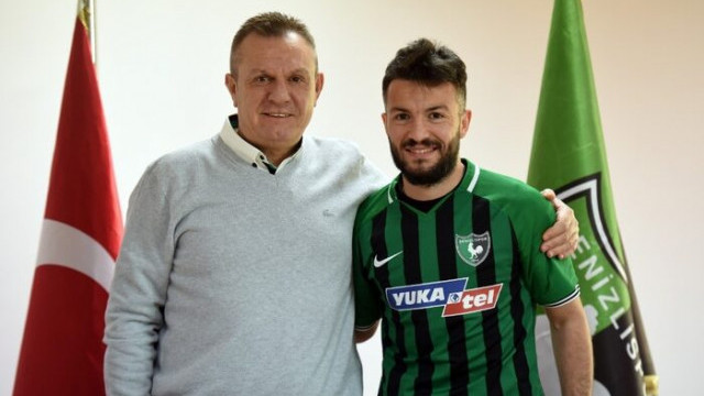 Özgür Çek Denizlispor'da