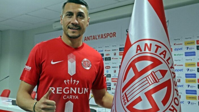 Jahovic resmen Antalyaspor'da