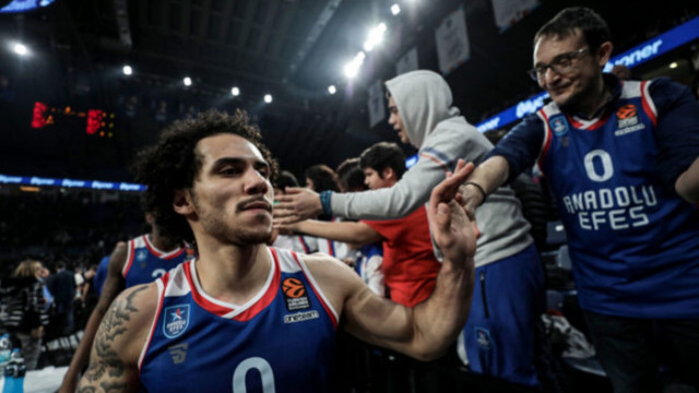 Shane Larkin ulaşılması zor rekora imza attı