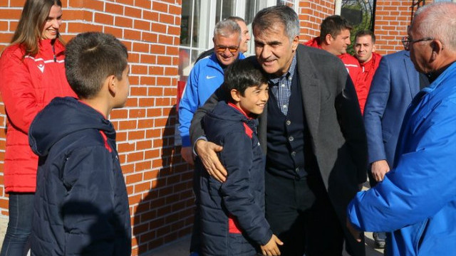 A Milli Takım Teknik Direktörü Şenol Güneş'ten genç futbolculara tavsiyeler: