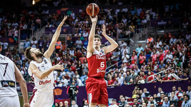 Cedi Osman, Elazığ için toplanan bağış rakamını açıkladı