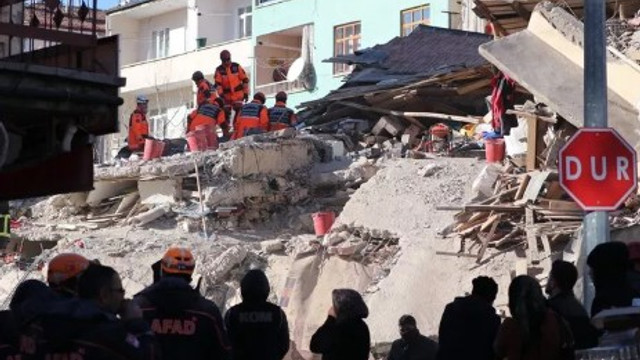 Elazığ'daki depremin ardından banka borçları çağrısı !